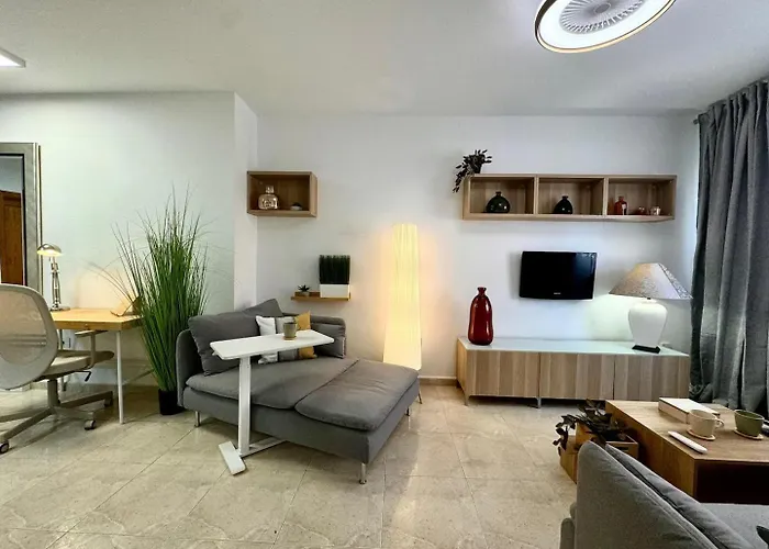 Velero Daire Playa de San Juan  fotoğrafı