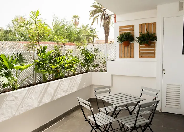 Apartamento Con Terraza Privada, Piscina Y Capacidad Para 4 Personas Punta Bravaの写真