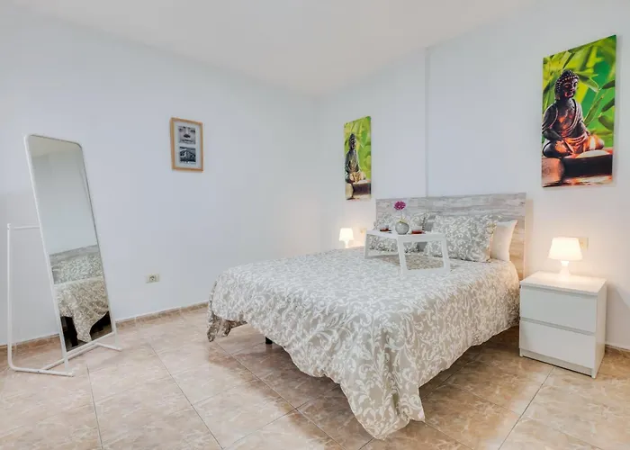Photo de Three Bedroom Apartment II Near Sc Bocacangrejo